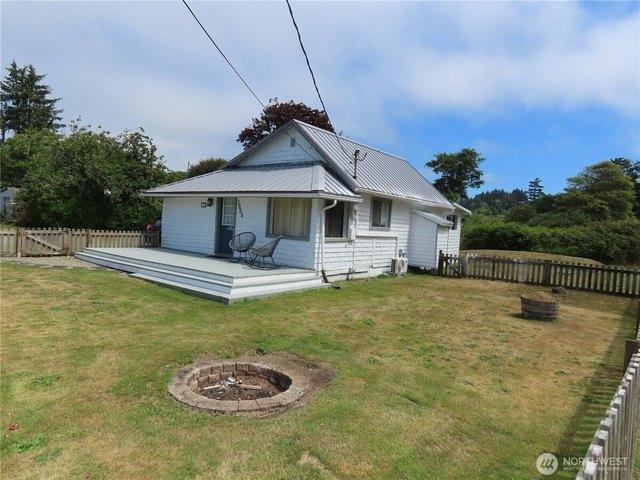 House for sale in Grayland, Washington