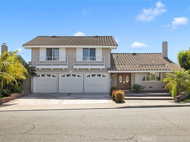 House for sale in Fountain Valley, California