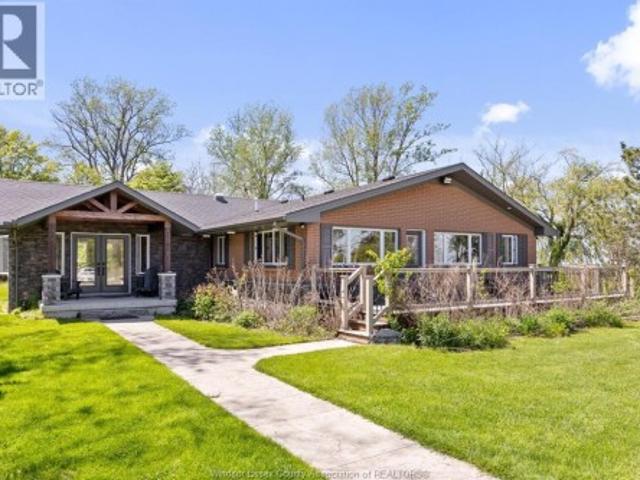 House for sale in Lakeshore, Ontario