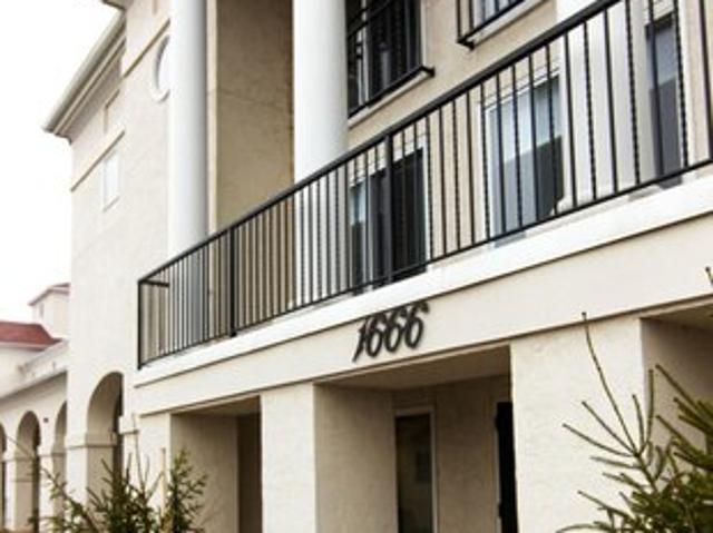 Condo for sale in Falcon Heights, Ramsey County