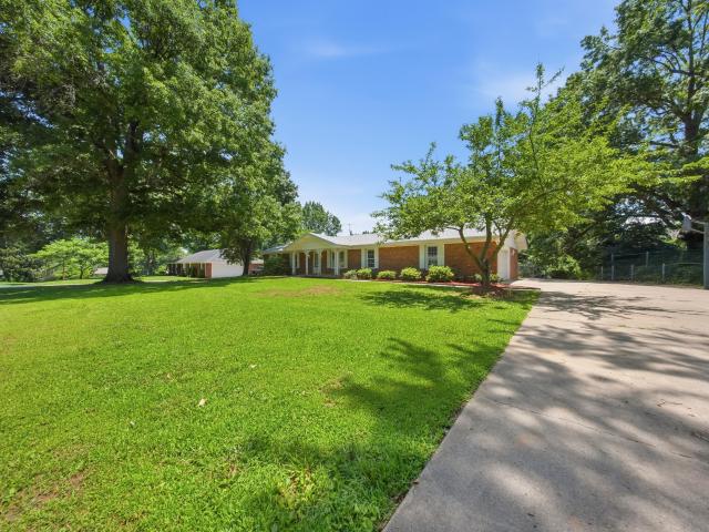 House for sale in Springfield, Missouri