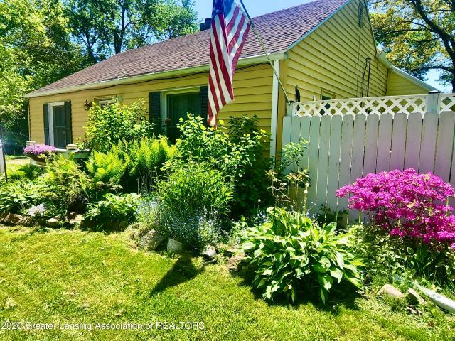 House for sale in Bailey, Michigan