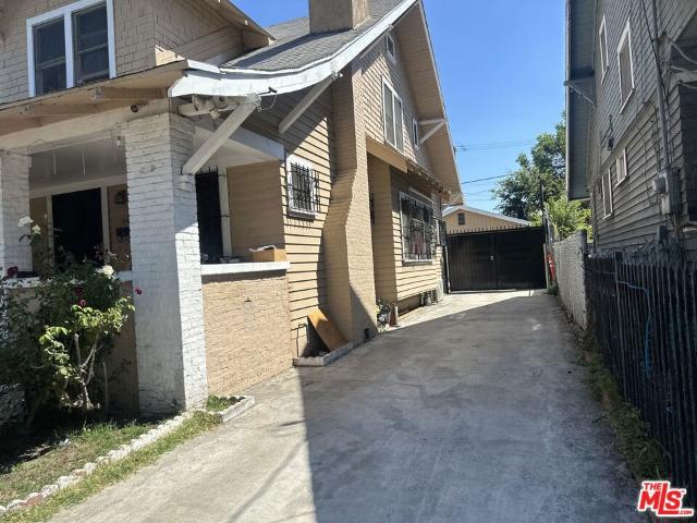 House for sale in Canoga Park, California