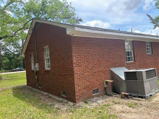House for sale in Jacksonboro, South Carolina
