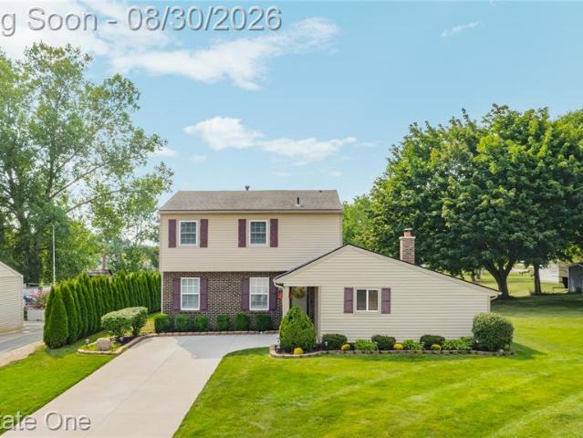 House for sale in Wixom, Michigan