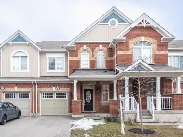 Townhouse for sale in Woburn, Ontario