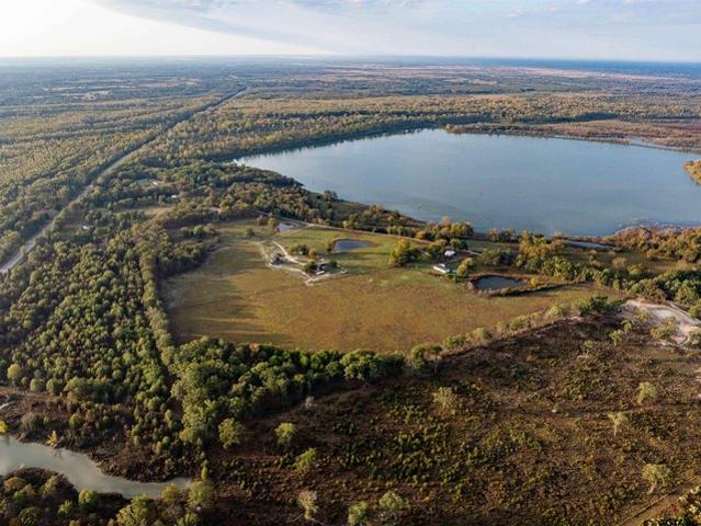 Land for sale in Bogata, Red River County