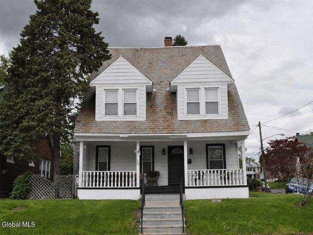 House for sale in Schenectady, New York