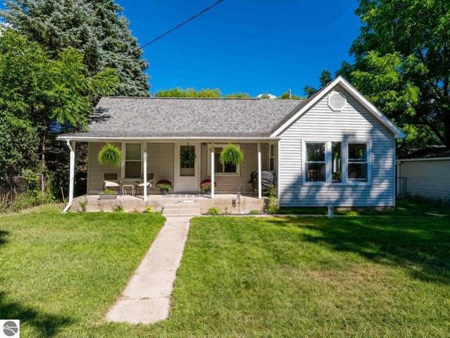 House for sale in Grawn, Blair Township