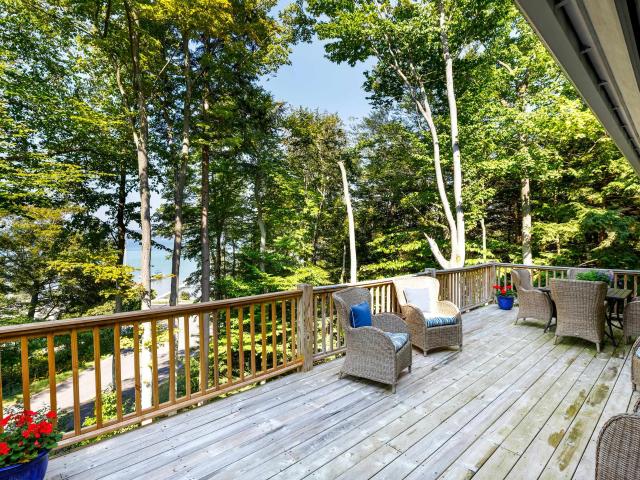 House for sale in Crystal Lake Township, Benzie County