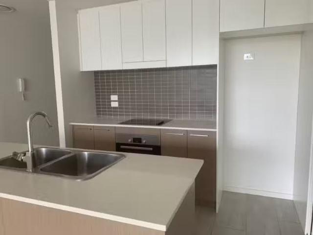 Apartment for rent in Phillip, District of Woden Valley