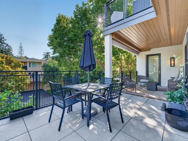 Condo for sale in San Mateo, California