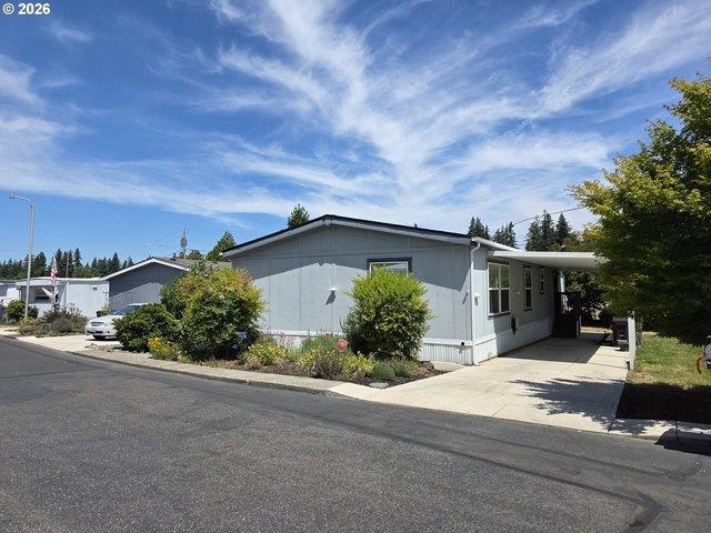 House for sale in Oregonia