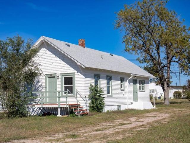House for sale in Mobile Manor Trailer Park, Chappell