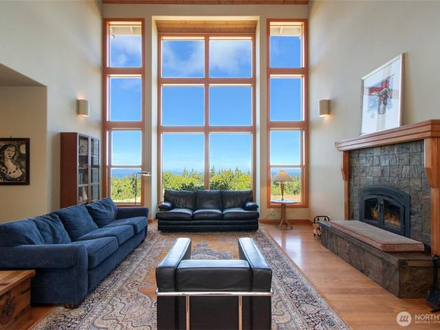 House for sale in Port Angeles, Washington