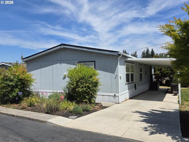 House for sale in Oregonia