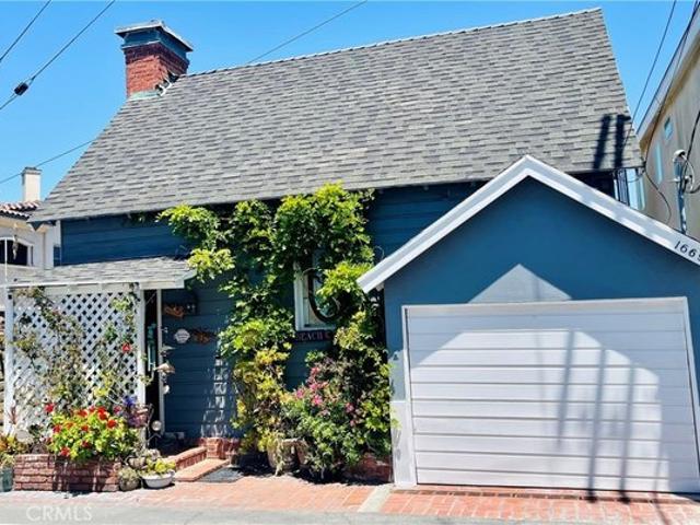 House for sale in Huntington Beach, California