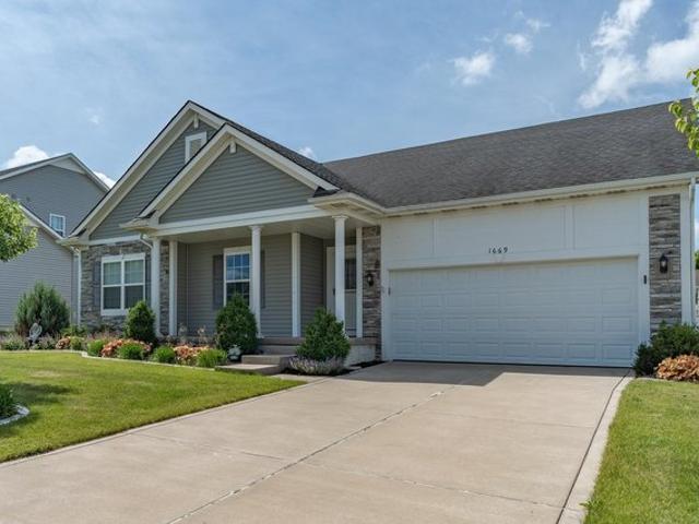 House for sale in Porter, Indiana