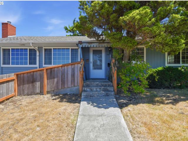 House for sale in Oregonia