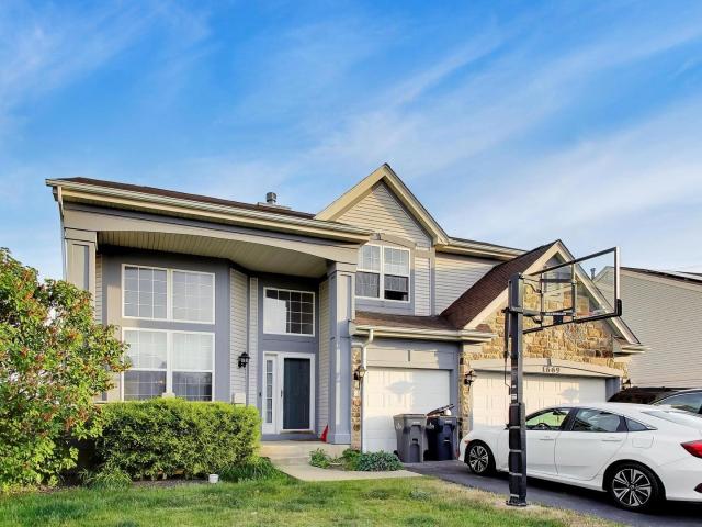 House for sale in Elgin, Illinois