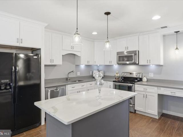 Condo for sale in Virginia