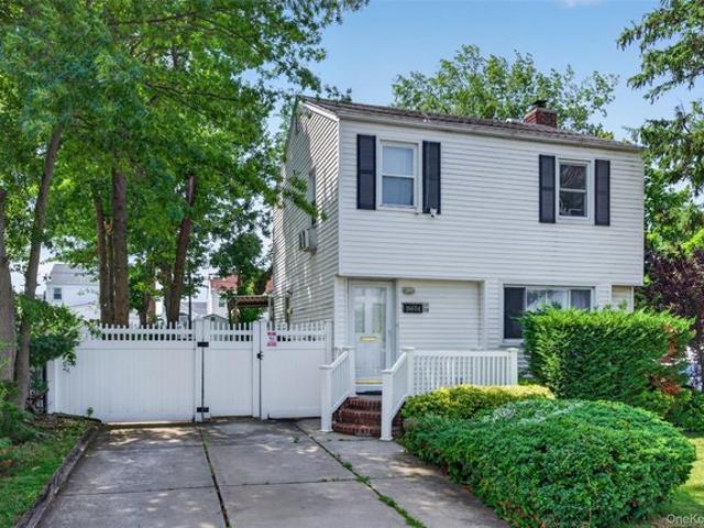 House for sale in Whitestone, New York