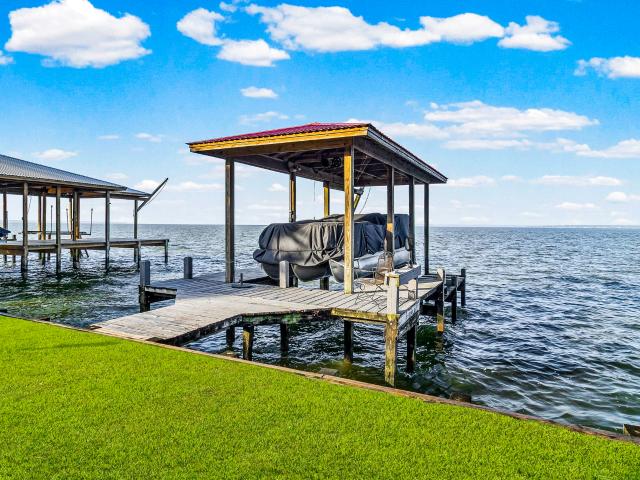 House for sale in Onalaska, Polk County