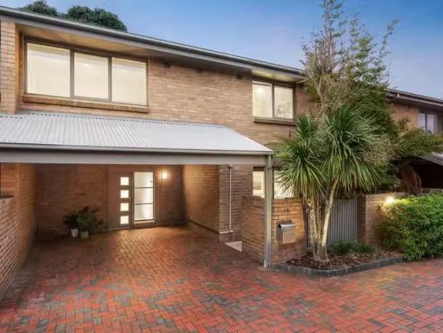 Condo for rent in Camerons Creek, Victoria
