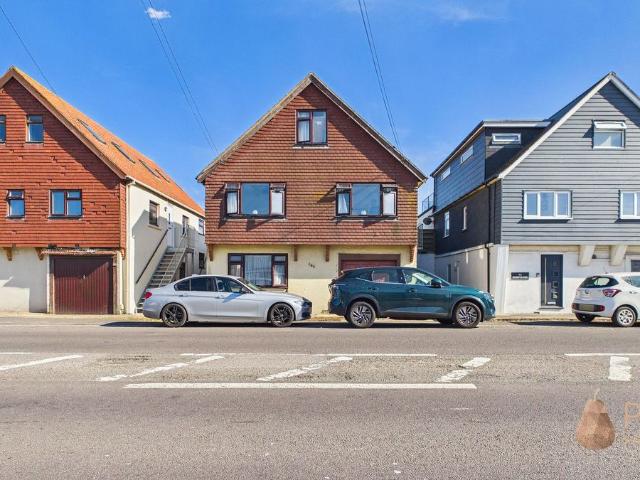 Apartment for rent in Fishersgate, West Sussex