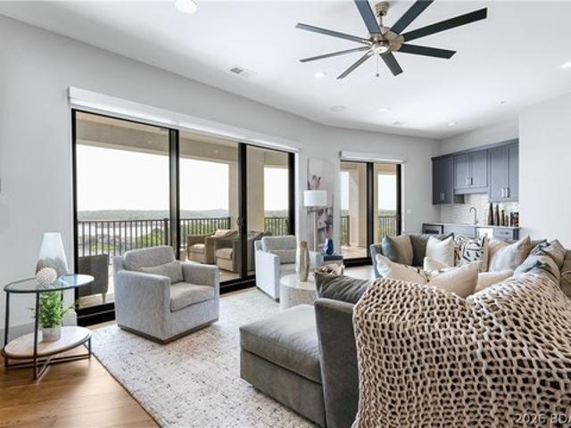 Condo for sale in Sunrise Beach, Missouri