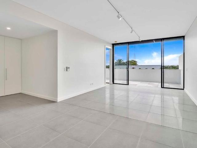 Apartment for rent in Lower North Shore, Sydney