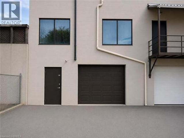 Commercial for rent in Brant, Ontario