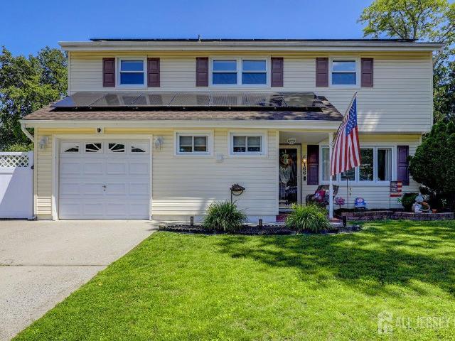 House for sale in Cliffwood, New Jersey
