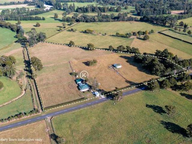 House for sale in East Takaka, Tasman