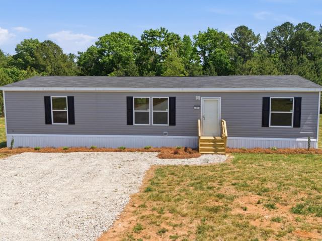 House for sale in Saluda, South Carolina