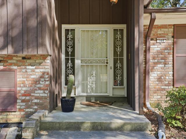 House for sale in Whispering Pines, Jackson