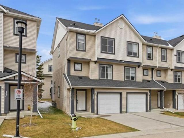 Townhouse for sale in Northwest, Alberta