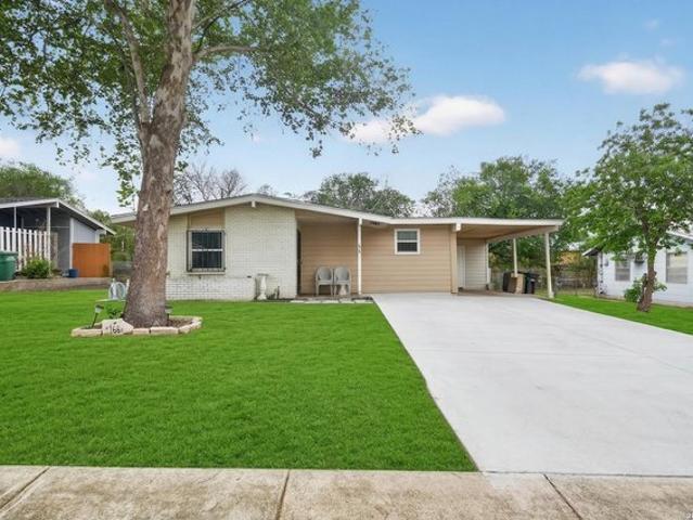 House for sale in Leesville, Texas
