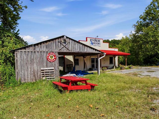 Commercial for sale in Bowling Green, Warren County