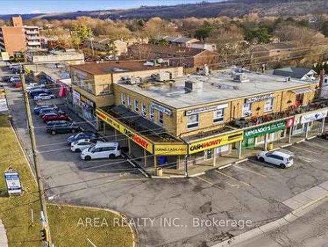 Commercial for rent in Ancaster, Ontario