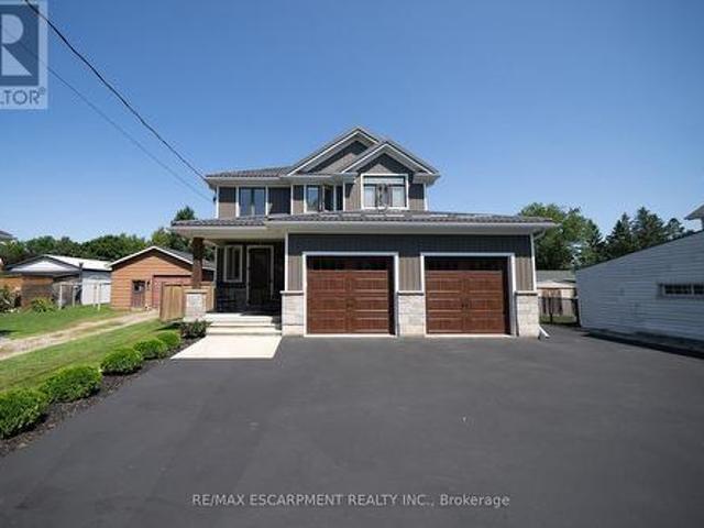 House for sale in County Of Brant, Ontario