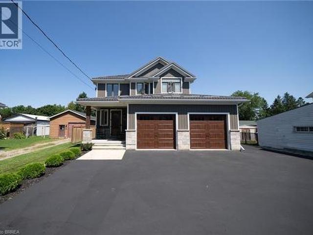 House for sale in County Of Brant, Ontario