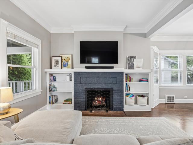 House for sale in La Grange, Illinois