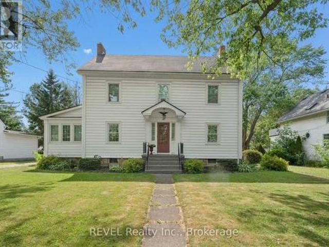 House for sale in Niagara, Ontario