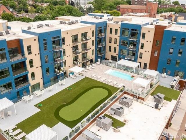 Condo for sale in Wyandotte, Michigan