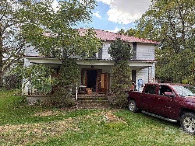 House for sale in Lansing, North Carolina