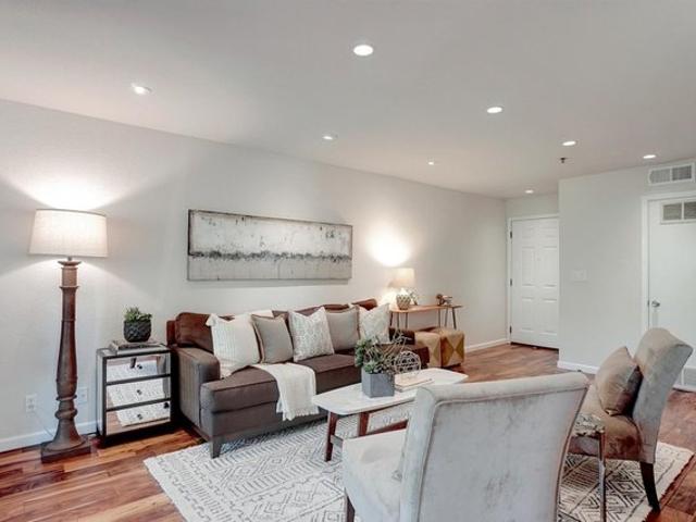 Condo for sale in Novato, Marin County