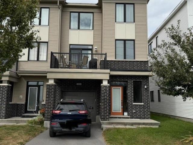 Townhouse for rent in Blackstone South, Ottawa