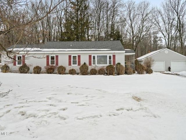 House for sale in Amsterdam, New York