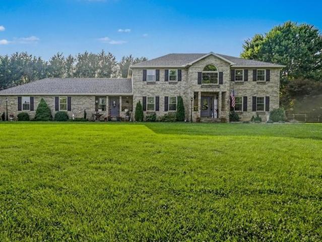 House for sale in Crown City, Ohio